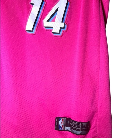 NBA Miami Heat Mens Pink Jersey Tyler Herro 14 Nike Vice Basketball Swingman - Picture 5 of 6